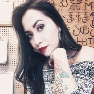 Meet your Posher, Clarissa